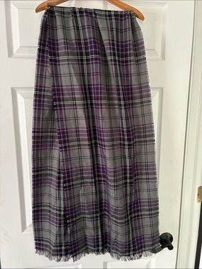 Sew Kura Gray & Purple Tartan Plaid Scarf Head Wrap Fringe Edges